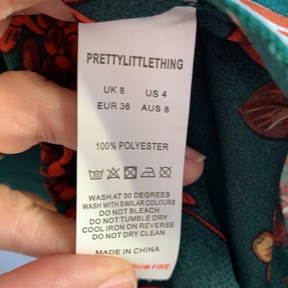 Floral flirty dress from Pretty Little Thing. Size 4. NWT - Picture 5 of 7